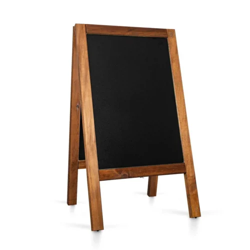 Liitutaulustandy ISO Ulossa.webp